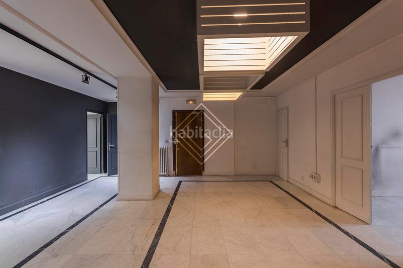Foto e14258ec-1c63-4211-b831-80915659ea32. Ufficio con riscaldamento in El Viso Madrid