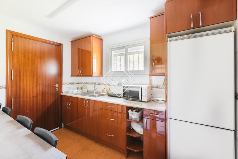 Foto 523d4129-dac4-42de-ba5c-2c864523e0de. Chalet con parcheggio in Mirasierra Madrid