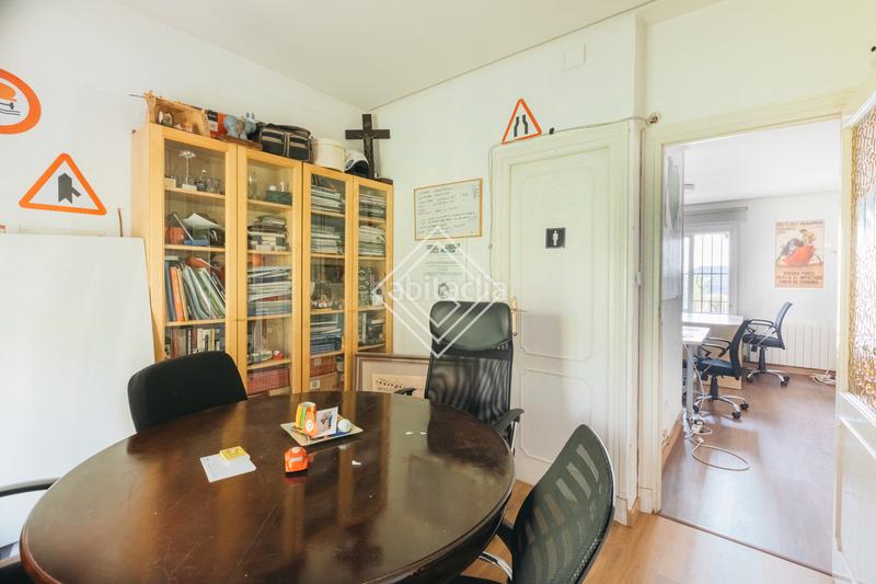Foto cd8051d8-462f-4bd2-ab81-79f4199e5c3a. Chalet con parcheggio in Mirasierra Madrid