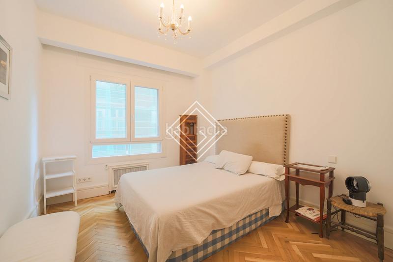 Foto 13df3a6d-8a76-480a-a36c-9724a3dd9a05. Appartement avec chauffage parking dans Argüelles Madrid