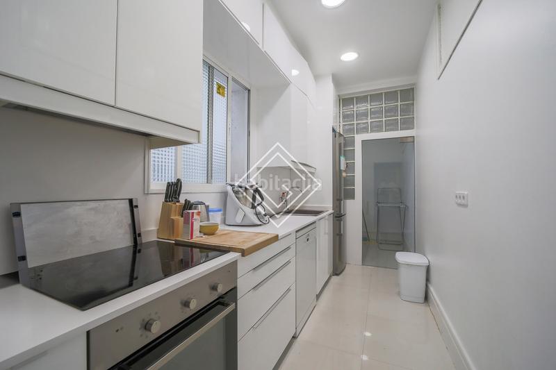 Foto 566fd190-18a5-46b6-8a52-1e99db136e1a. Appartement avec chauffage parking dans Argüelles Madrid