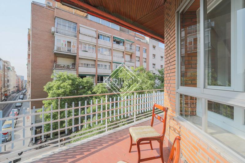 Foto 9422a21d-5af5-42bb-8930-ca7b0837442c. Appartement avec chauffage parking dans Argüelles Madrid