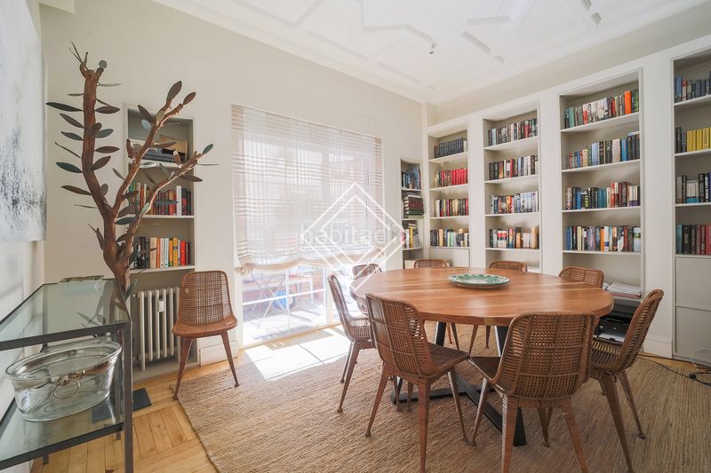 Foto 88a3f52f-cc99-4e09-80c0-773bab0c3a26. Casa aparellada amb calefacció aparcament piscina a La Moraleja