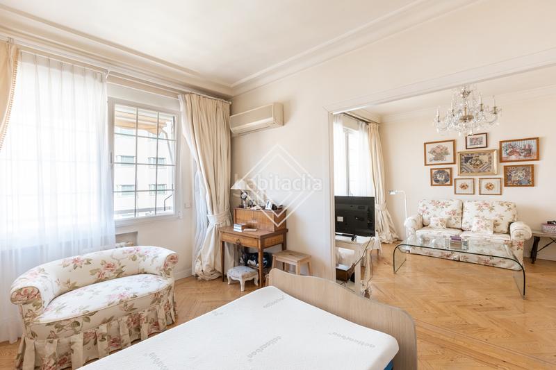 Foto 240c9a2e-646c-405a-b3ca-7e840cea80b7. Appartamento con riscaldamento parcheggio in Recoletos Madrid