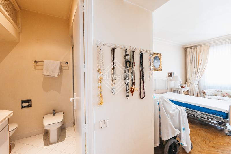 Foto 24e9ac7e-4e6f-42fc-9711-2c3999983051. Appartement avec chauffage parking dans Recoletos Madrid