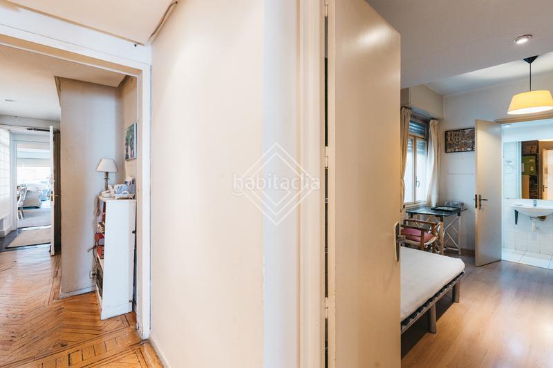 Foto d873bbc2-f52a-446e-ab69-0a1a1883dbe2. Appartement avec chauffage parking dans Recoletos Madrid