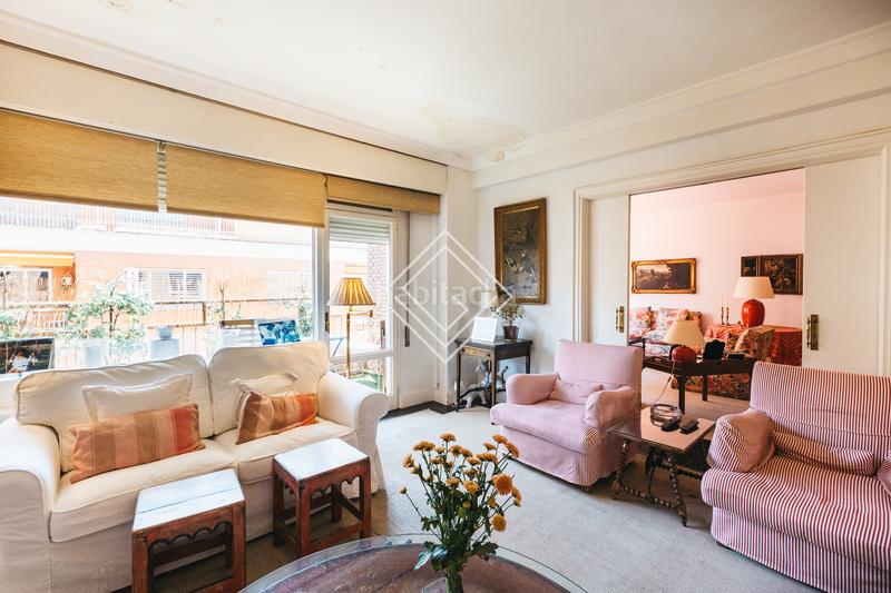 Foto 05ddb08a-4515-4088-8728-1a1fbeb17a4d. Etagenwohnung mit heizung parking in Recoletos Madrid