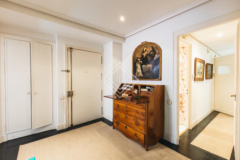 Foto 64928d31-3a23-4425-9088-318279108af1. Etagenwohnung mit heizung parking in Recoletos Madrid
