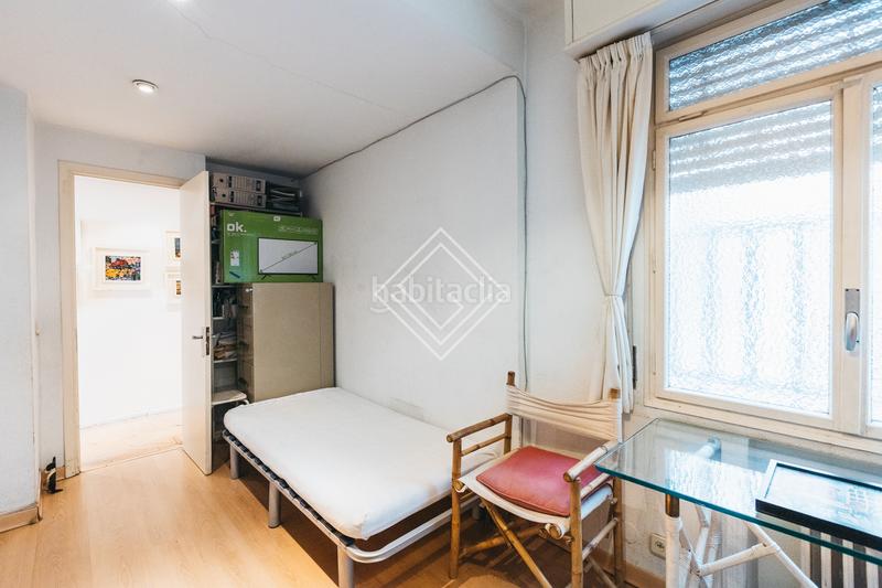 Foto 4a0bb4e1-85bf-4fb1-821a-bc7ea0f975f3. Flat with heating parking in Recoletos Madrid