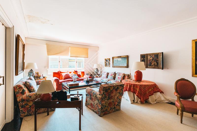 Foto 2eb03edf-133c-449b-a6f7-779eeaea267f. Pis amb calefacció aparcament a Recoletos Madrid