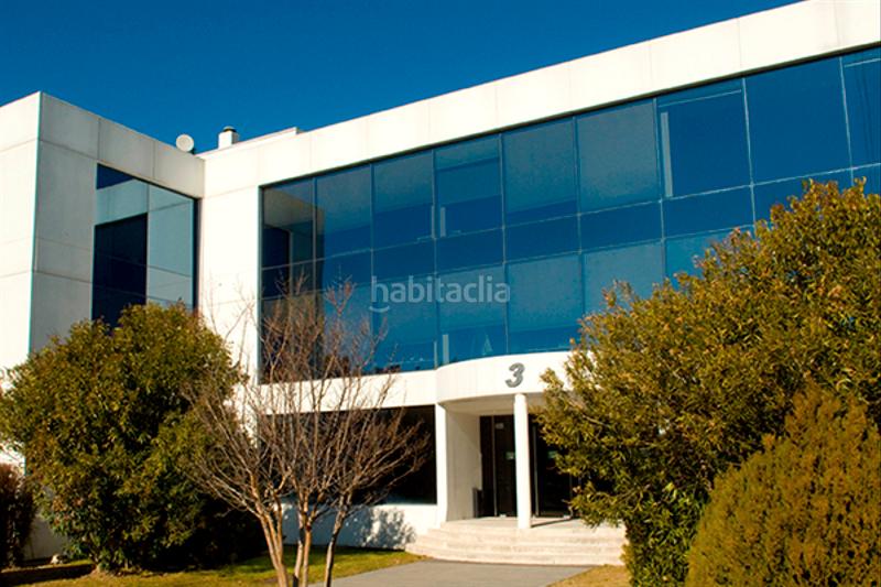 Foto f4b32476-96fc-40a7-8f27-27f6d7936a87. Lloguer oficina amb calefacció a La Florida - El Plantío Madrid
