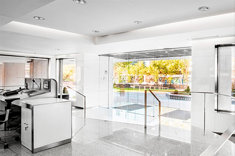 Foto 41d02586-c77f-4aae-baa6-ba67455fd66c. Location bureau avec chauffage dans Ciudad Jardín Madrid