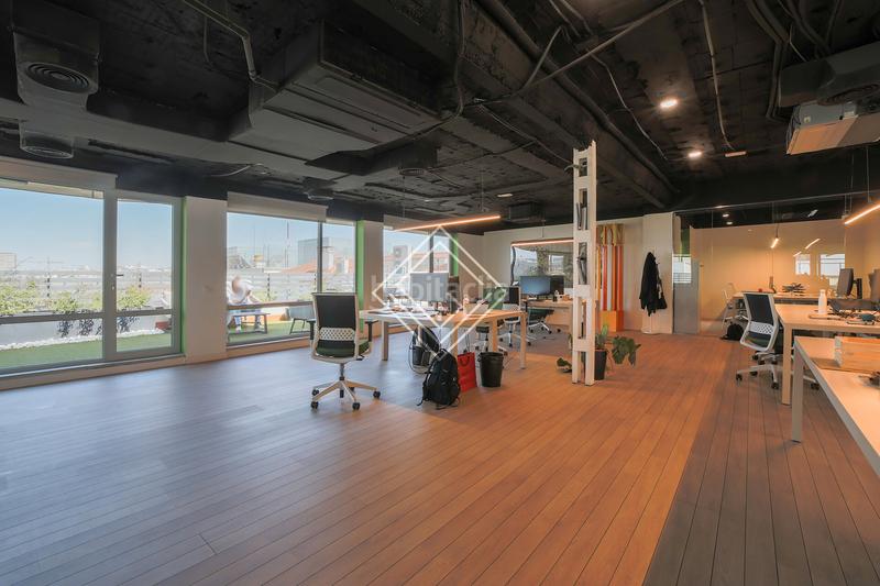 Foto 39e44b66-01b7-4297-a2e1-cf569c97d1c8. Office space with heating in Almagro Madrid