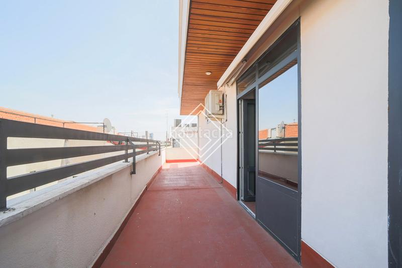 Foto 3dcb4666-16ef-4560-9246-9e58c0af71fd. Office space with heating in Almagro Madrid