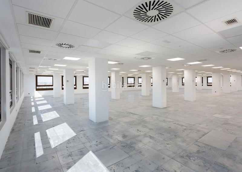 Foto 05ab17f1-3751-49b1-aba6-ec735c5b1fb1. Rent office space with heating in Delicias Madrid