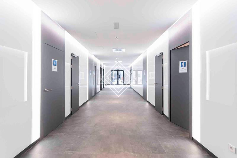 Foto cd1c189f-87e5-4eac-bbd0-aaca97ec4972. Rent office space with heating in La Florida - El Plantío Madrid