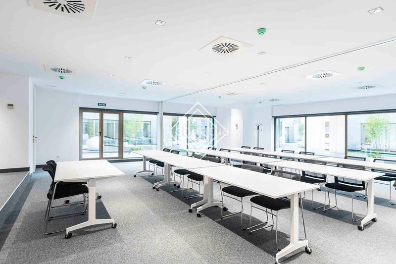 Foto fcf70f9a-3f73-4182-9fe1-a778be8eac9d. Rent office space with heating in La Florida - El Plantío Madrid