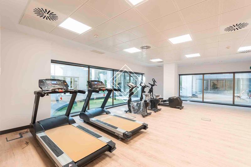 Foto a1320ccd-9f30-4a28-bb82-a3291538297d. Rent office space with heating in La Florida - El Plantío Madrid