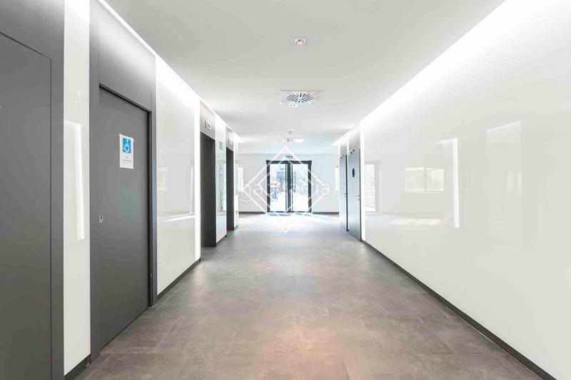 Foto b88290be-18cb-482f-9f43-98545b5467bd. Miete büro mit heizung in La Florida - El Plantío Madrid