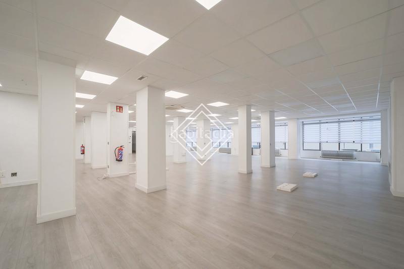 Foto be08d1da-b405-40bf-bd37-9297f0c6f5c0. Location bureau avec chauffage dans Hispanoamérica-Bernabéu Madrid