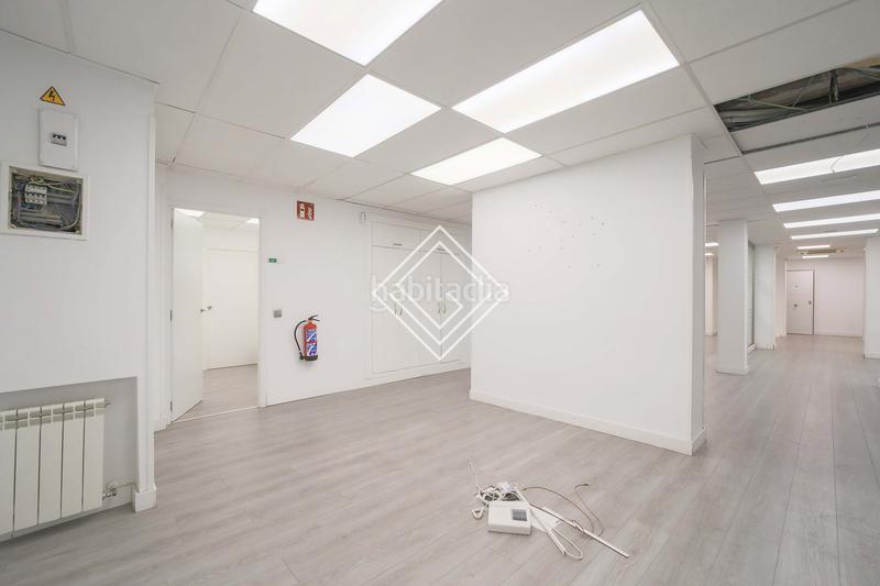 Foto 914e1fda-4c6c-4abb-abd1-00cbcda64f2b. Alquiler oficina en Hispanoamérica-Bernabéu Madrid