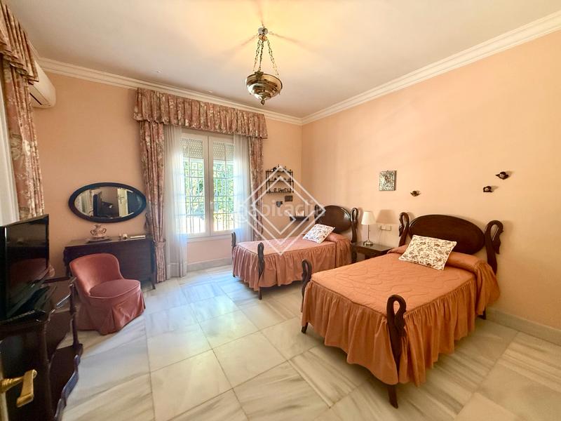 Foto 15d4e5fa-6df2-43f5-b690-f9a4efef98f2. Casa amb aparcament piscina a Vistahermosa Puerto de Santa María (El)