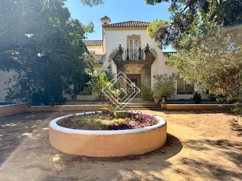 Foto 8708262d-6caa-4bc9-a281-7b2edfb26bbd. Haus mit parking pool in Vistahermosa Puerto de Santa María (El)