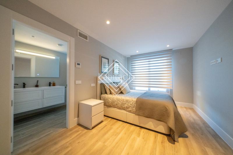 Foto cb2904e4-2a5e-43a6-8917-a28d607985b3. Rent chalet with fireplace heating parking pool in Villaviciosa de Odón