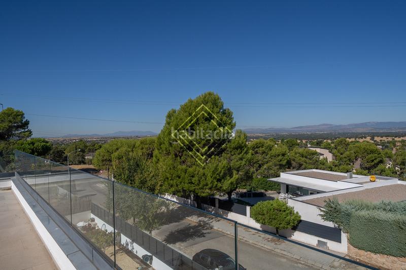 Foto 78c423db-62ba-4c59-bab8-1861b35434ac. Lloguer xalet amb xemeneia calefacció aparcament piscina a Villaviciosa de Odón