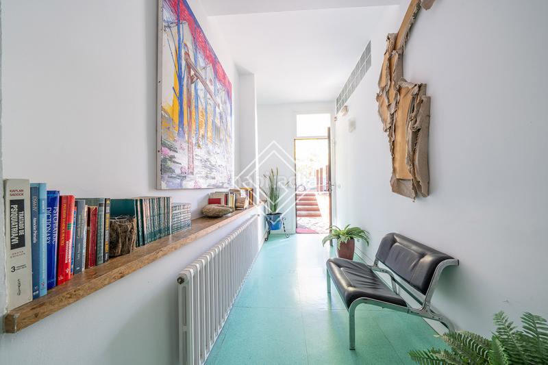 Foto 32242d2b-9fcd-402a-8a77-f21a7bf3df78. Reihenhaus mit heizung pool in Aravaca Madrid