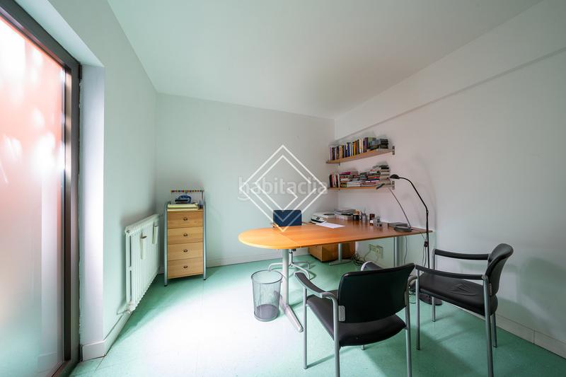 Foto e8cd419e-329d-4bdd-ac16-4b30d9407c43. Semi detached house with heating pool in Aravaca Madrid