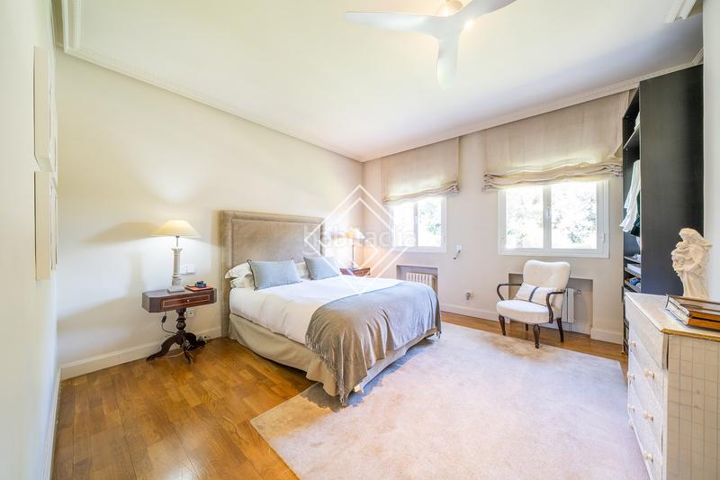 Foto 70182b24-8180-4622-bb0a-feb487aad565. Xalet amb aparcament piscina a Fuentelarreina Madrid