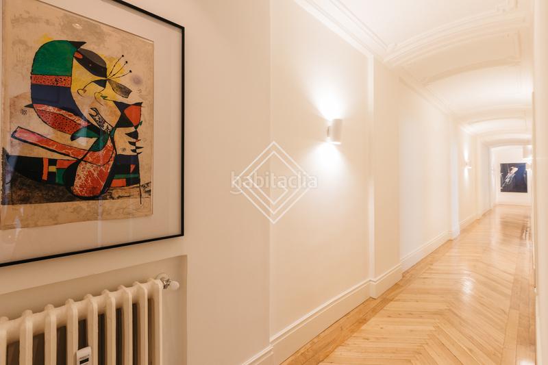 Foto c3b06f02-5ce8-429c-aec5-ad3d041324f4. Etagenwohnung mit heizung in Almagro Madrid