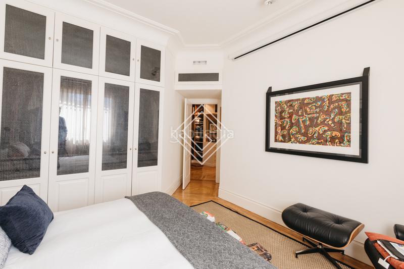 Foto 690af2f9-9f90-4e31-9553-043d281523ac. Piso en Almagro Madrid