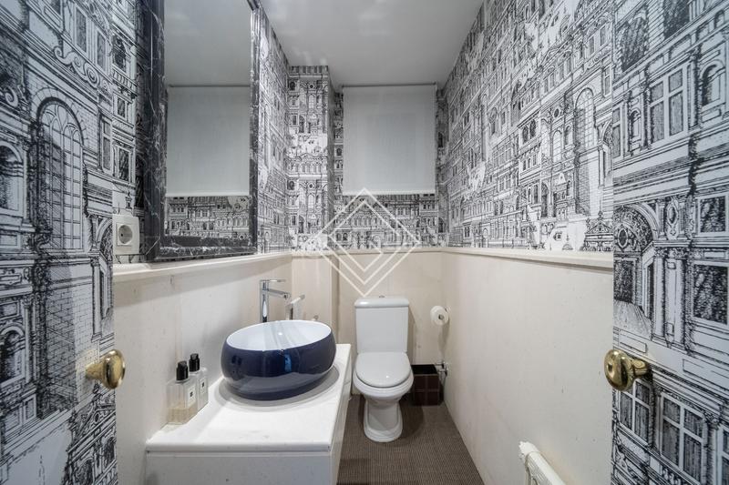 Foto f74e011d-d5c2-417c-a986-2210edca1076. Appartement avec cheminée chauffage parking dans El Viso Madrid