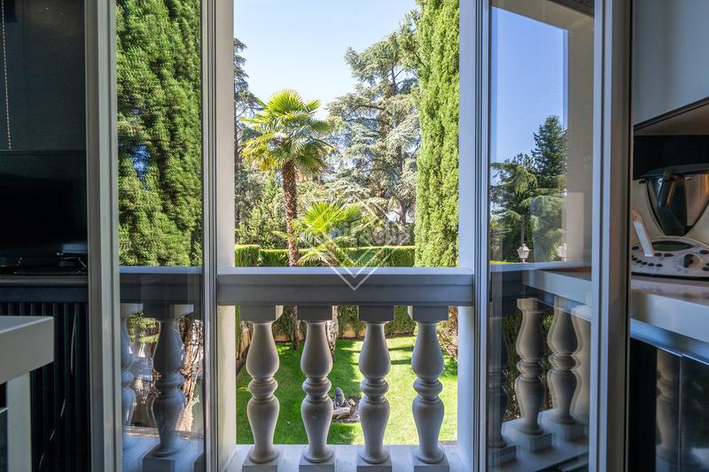 Foto bf3abd9e-2061-45ad-95ba-29eb39a4c08c. House with heating parking pool in Ciudad Universitaria Madrid