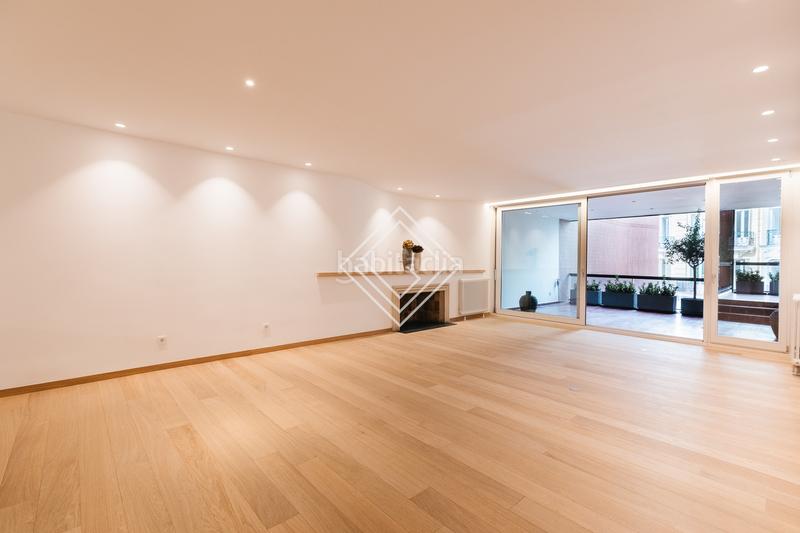 Foto e33655c0-a83c-4a97-adf5-2a7b77811245. Appartamento con riscaldamento parcheggio in Castellana Madrid