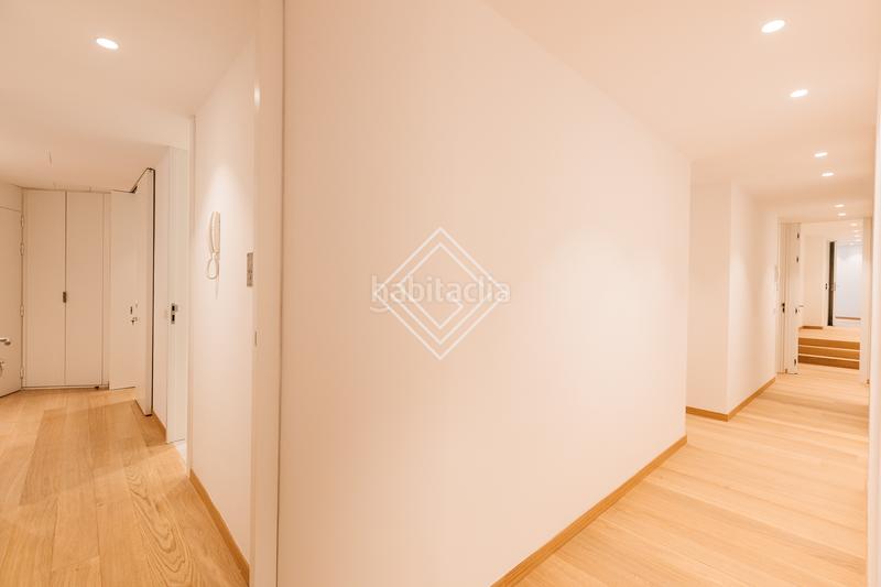 Foto 4e0f3ffa-5ee6-411e-8046-2ce1f4ea8608. Appartement avec chauffage parking dans Castellana Madrid