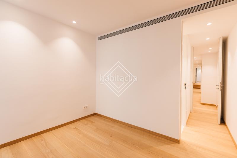 Foto 1bf7be49-674e-4240-a2ba-c6b966ed795a. Etagenwohnung mit heizung parking in Castellana Madrid