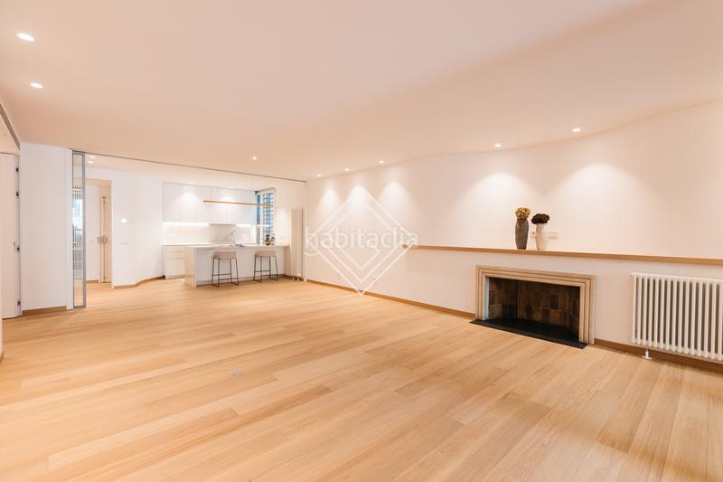 Foto a0a9871e-bcd8-452d-af4e-cb175330a342. Flat with heating parking in Castellana Madrid