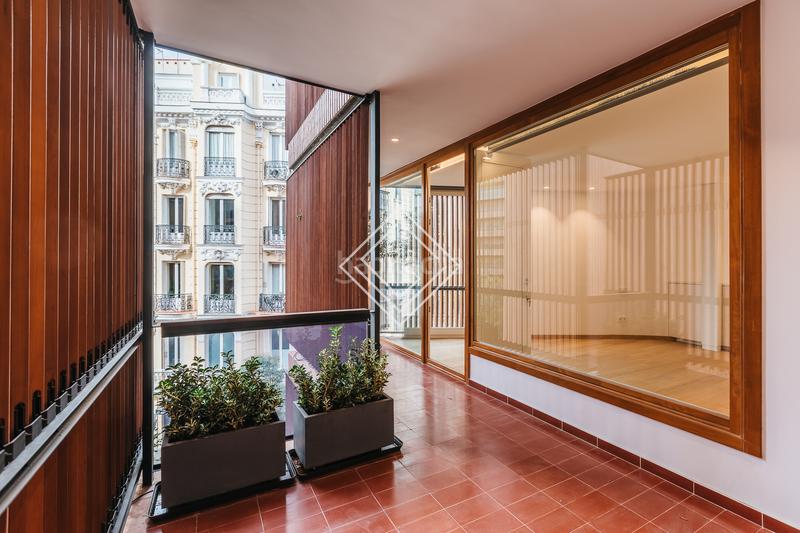 Foto d7a2f179-748a-4eb8-b4d2-b7dcfc25163e. Flat with heating parking in Castellana Madrid