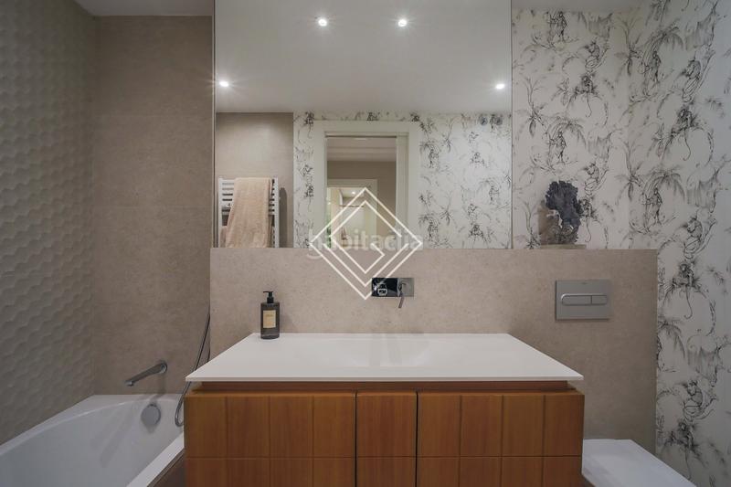 Foto 743cba86-88b4-48ff-b026-e83e3186c22e. Etagenwohnung mit heizung pool in Fuentelarreina Madrid