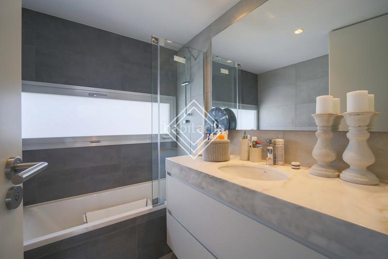 Foto 9c6d7276-e39a-488b-864d-93ddb96f8d6f. Affitto casa bifamiliare con piscina in Valdemarín Madrid