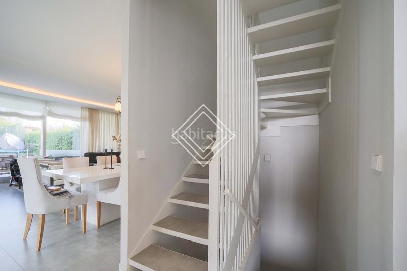 Foto 985a895a-cb79-4cf2-8977-747100f9ab19. Rent towny house with pool in Valdemarín Madrid