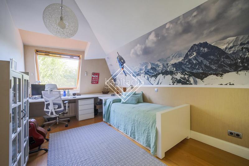 Foto 16b2ca7e-7176-4814-b3c0-f9f24143f175. Attico con riscaldamento piscina in el soto de La Moraleja La Moraleja