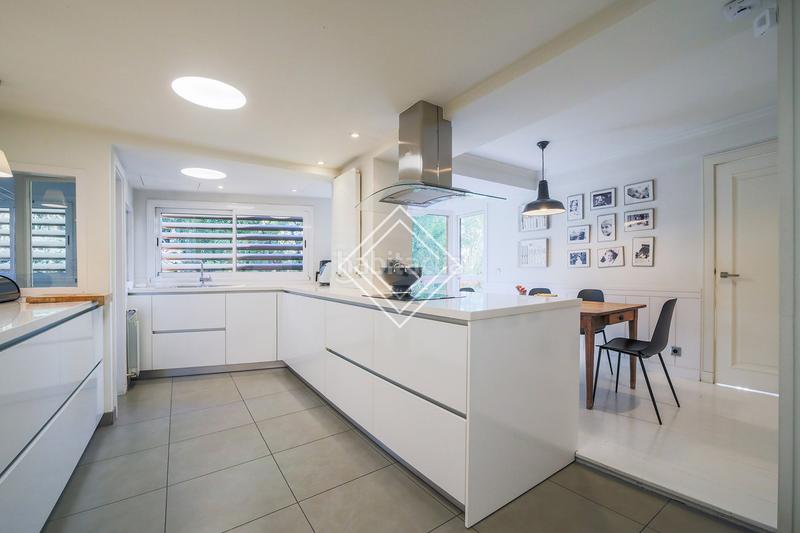 Foto 29f5dc4c-f4fe-417d-b269-183557fa440b. Attico con riscaldamento piscina in el soto de La Moraleja La Moraleja