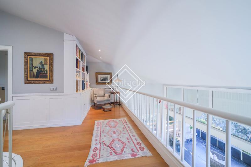 Foto 754f10dd-1bd7-4e2a-88fd-66de69bcf8e4. Attico con riscaldamento piscina in el soto de La Moraleja La Moraleja