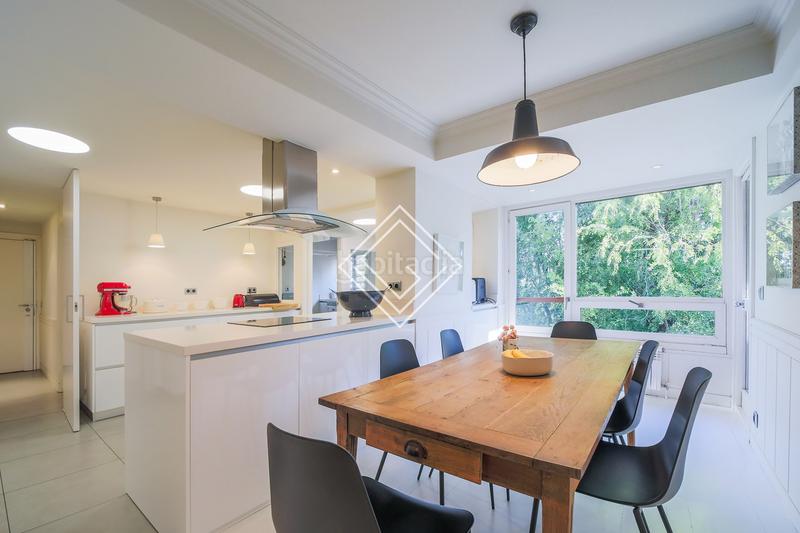 Foto cdbd9f50-4cd1-4e89-a618-40746deba770. Attico con riscaldamento piscina in el soto de La Moraleja La Moraleja