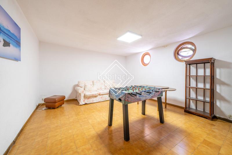 Foto f5ccb34b-64cf-41bd-b45d-1ca1d8ce2e47. Casa bifamiliare con riscaldamento piscina in Aravaca Madrid