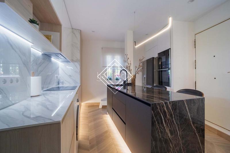 Foto 89a0f2a0-f8e4-4067-aaab-70888a71029c. Etagenwohnung in Cortes-Huertas Madrid